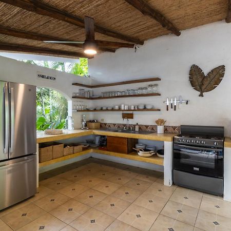 Hotel Blue Surf Sanctuary à Playa Santa Teresa  Extérieur photo