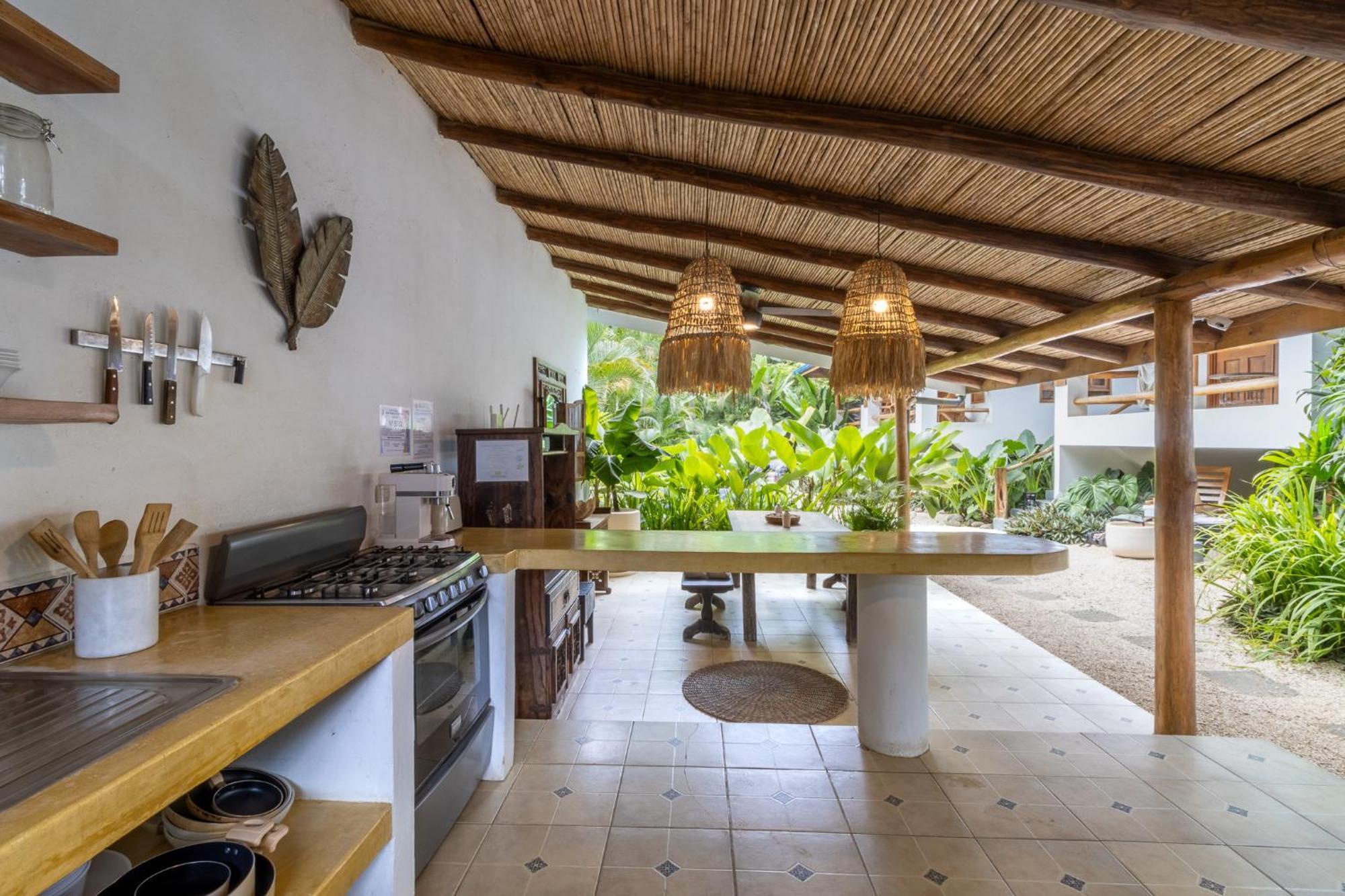 Hotel Blue Surf Sanctuary à Playa Santa Teresa  Extérieur photo