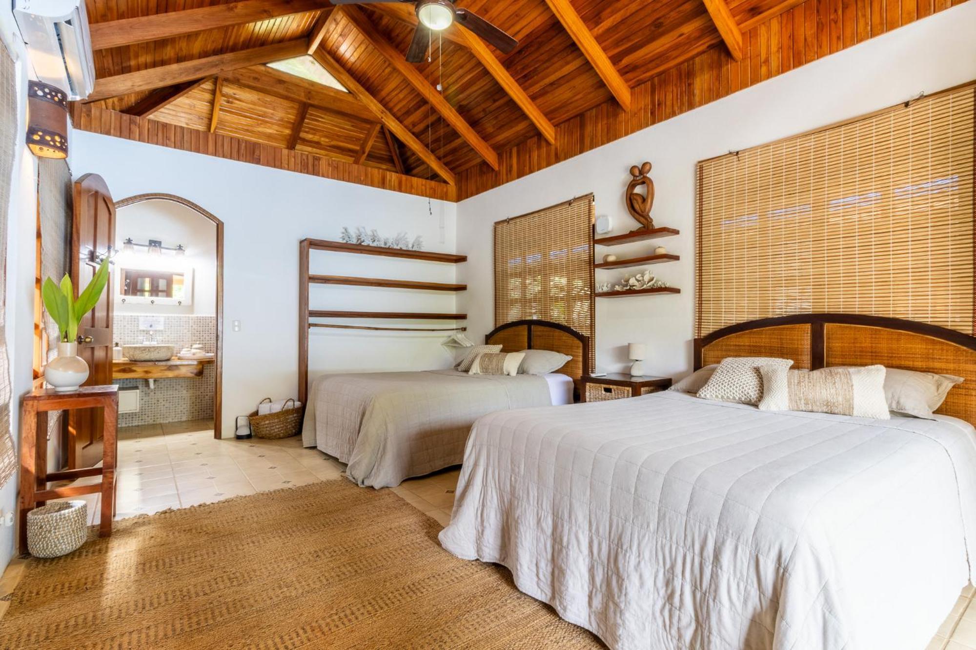 Hotel Blue Surf Sanctuary à Playa Santa Teresa  Extérieur photo