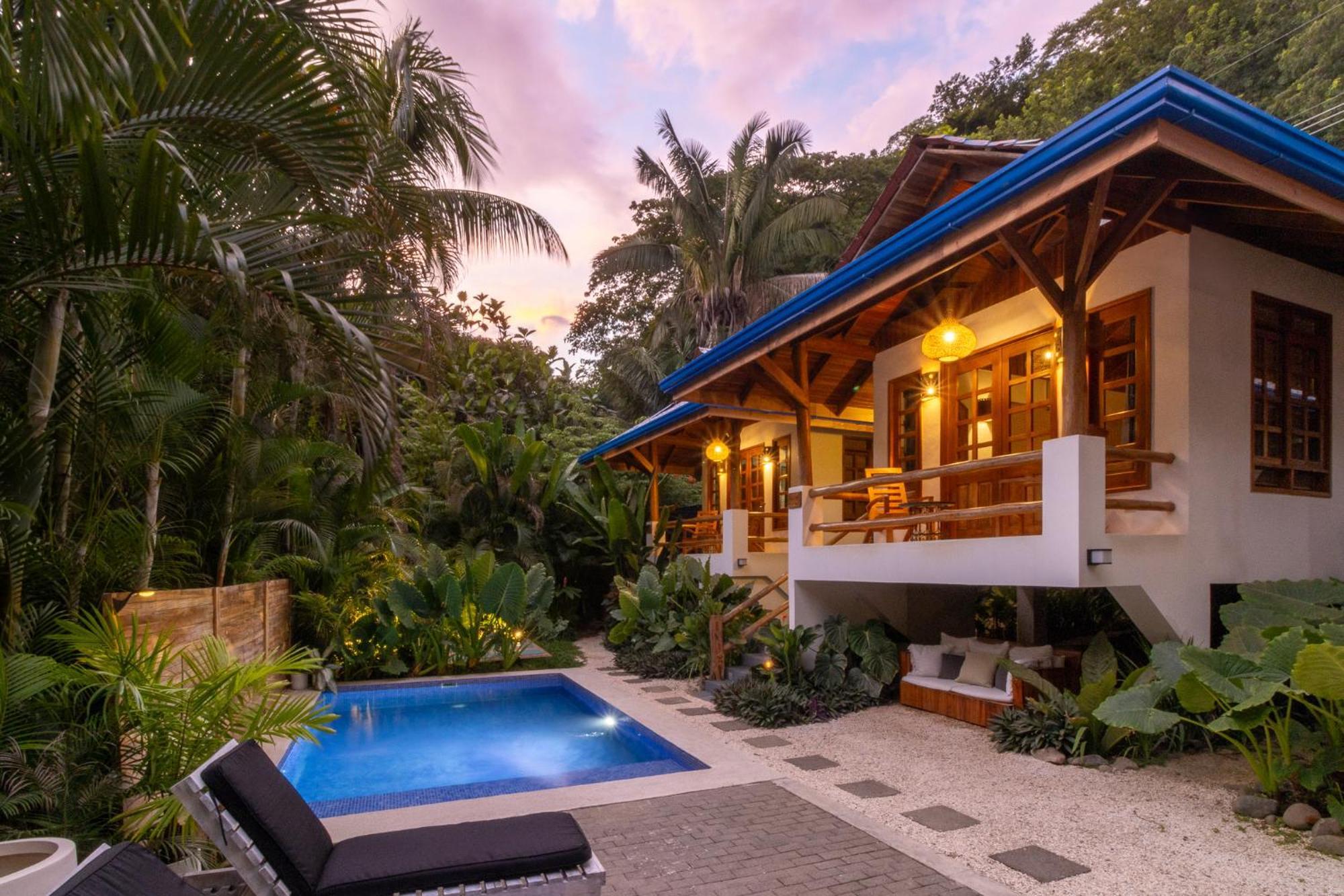 Hotel Blue Surf Sanctuary à Playa Santa Teresa  Extérieur photo