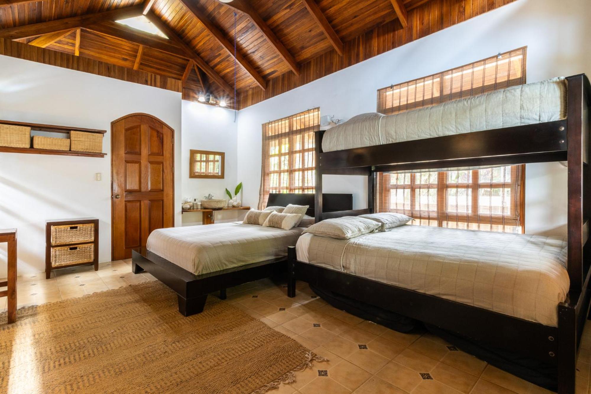 Hotel Blue Surf Sanctuary à Playa Santa Teresa  Extérieur photo